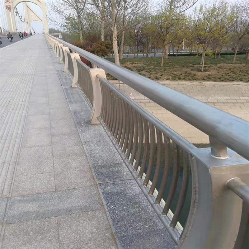 不銹鋼不銹鋼橋梁護(hù)欄