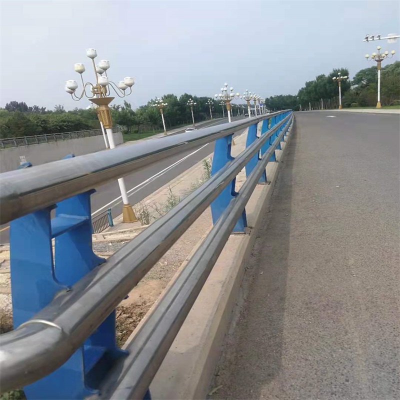 不銹鋼防撞欄桿